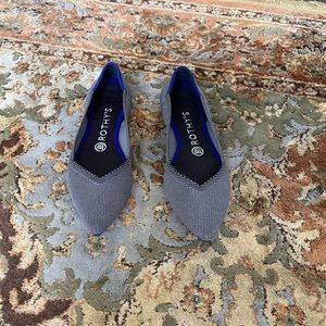 Grey Rothy’s Point 8 EUC